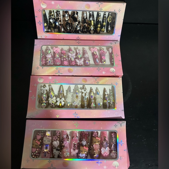 Decorative Nail Art Set with Rhinestones and Charms - Picture 1 of 2